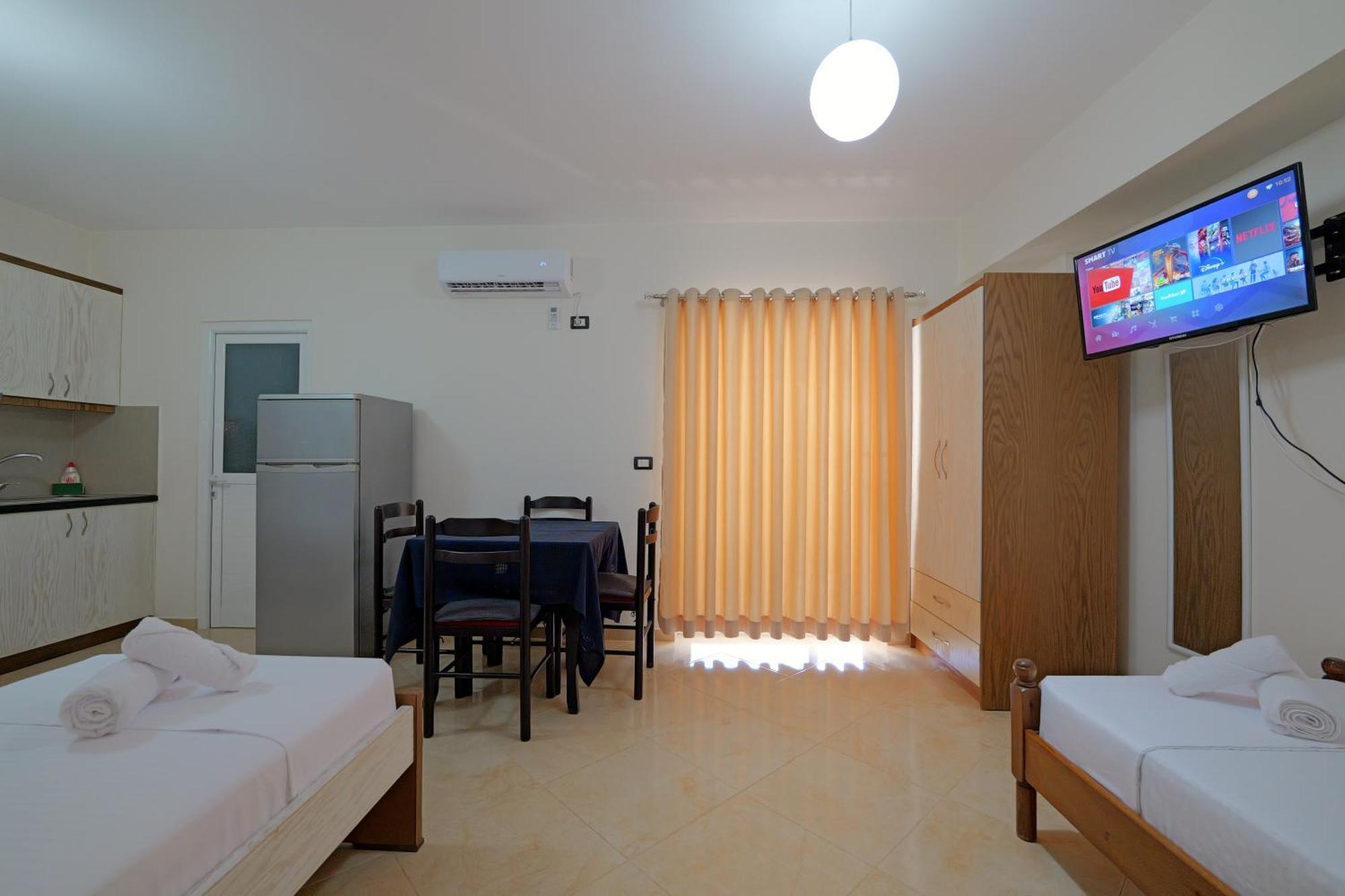 קסאמיל Livia'S Guesthouse מראה חיצוני תמונה