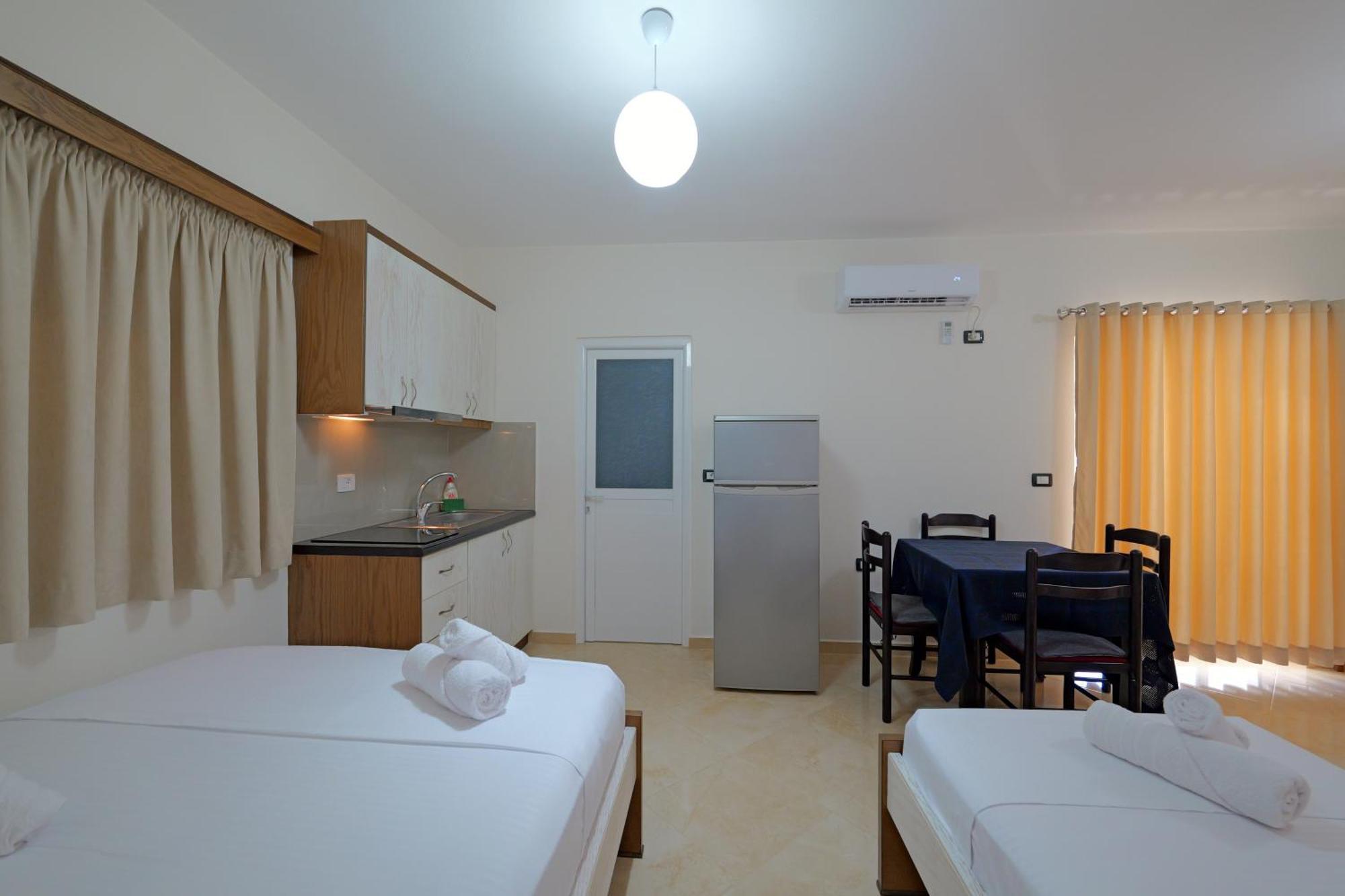 קסאמיל Livia'S Guesthouse מראה חיצוני תמונה