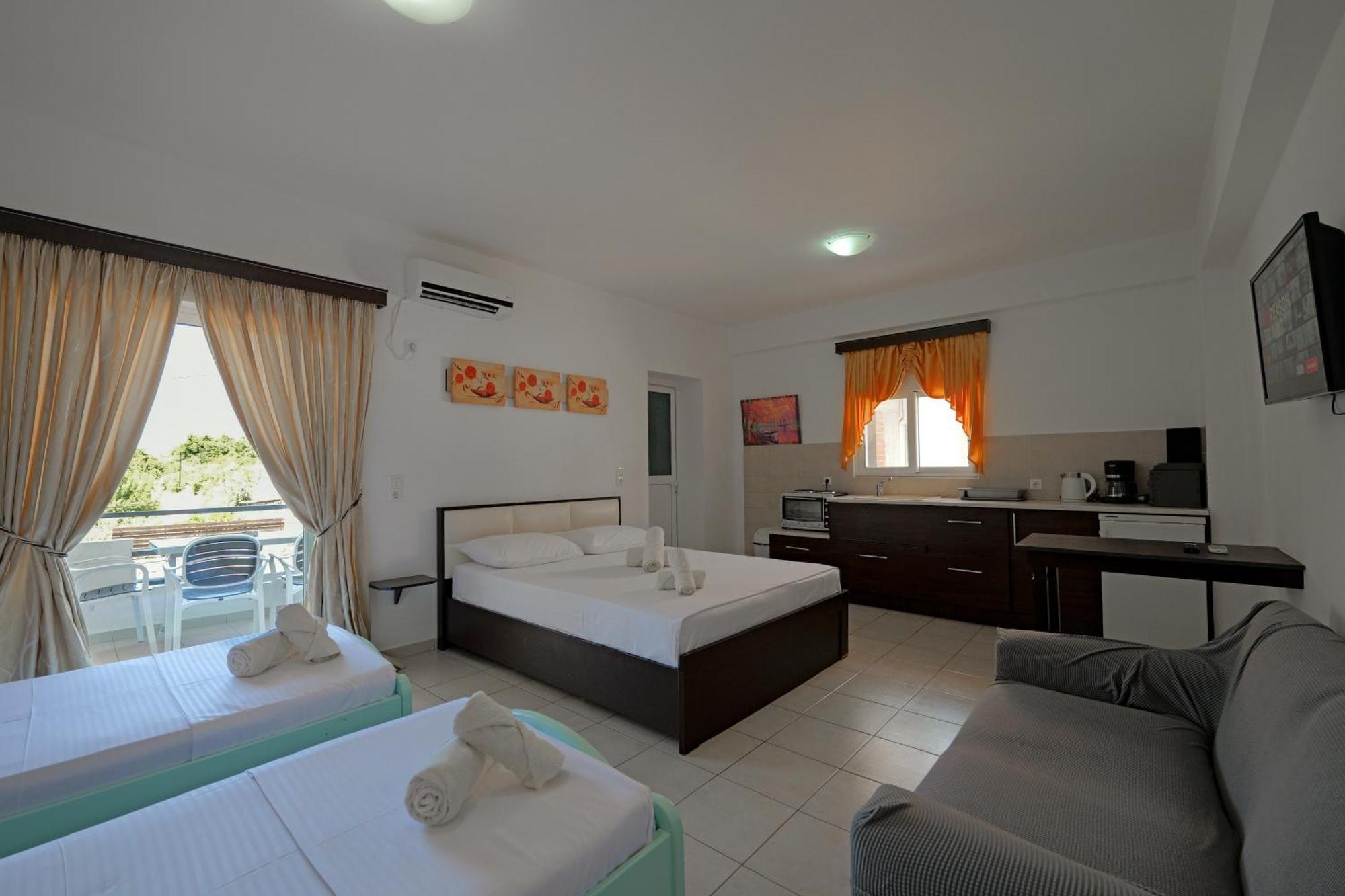 קסאמיל Livia'S Guesthouse מראה חיצוני תמונה